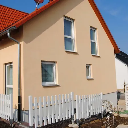 شقة Near Rheinfall